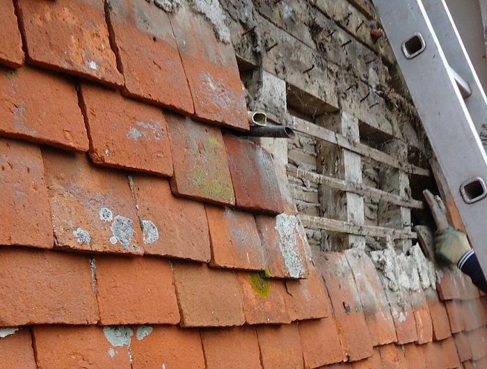 rotton roof timbers
